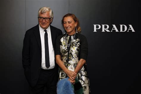 il nome della stilista dell impero prada|miuccia prada moglie.